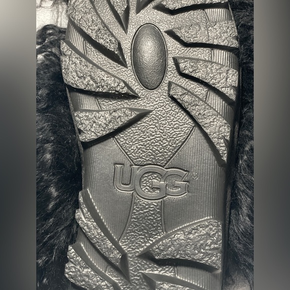 UGG Classic Coquette Mongolian Black SLIPPERS - WOMEN'S - Picture 4 of 5